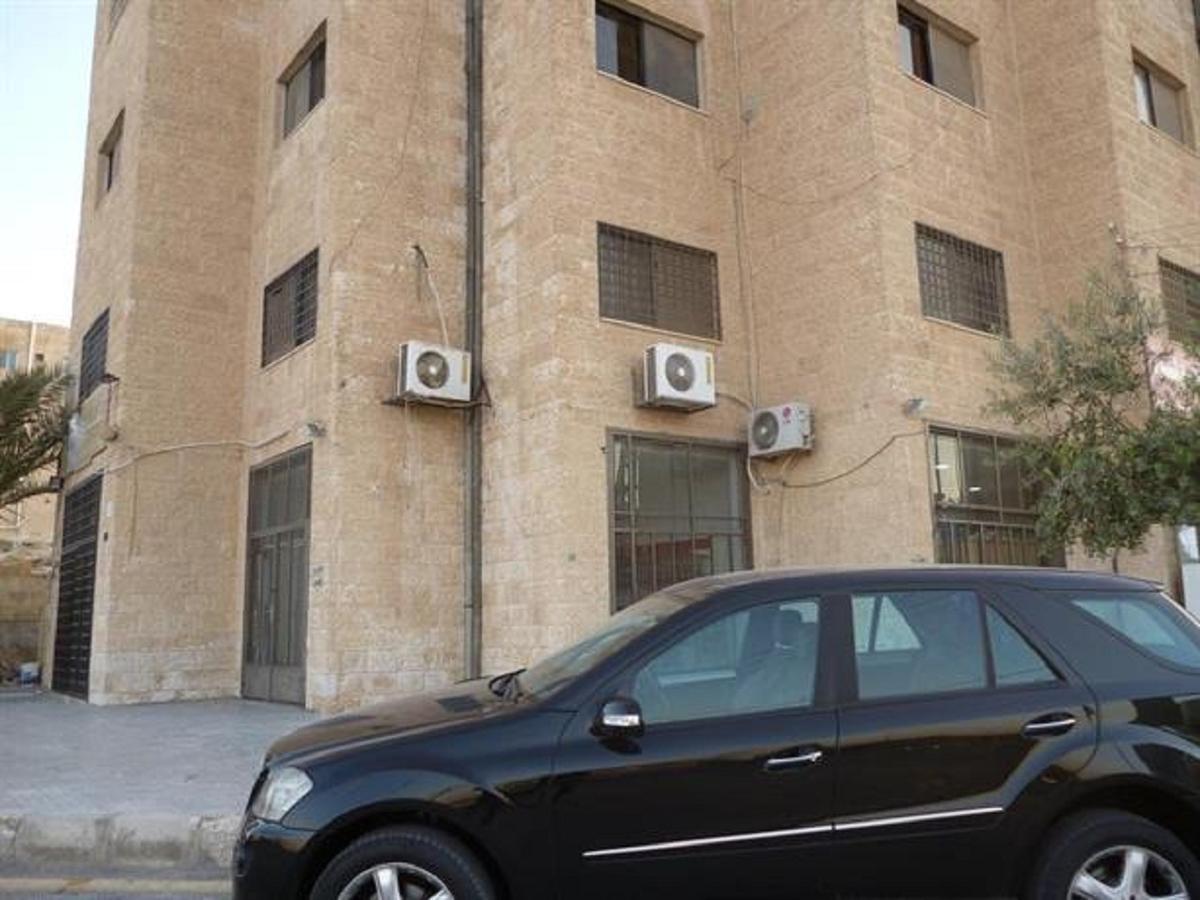 Faraseen Apartments Al Qastal 외부 사진